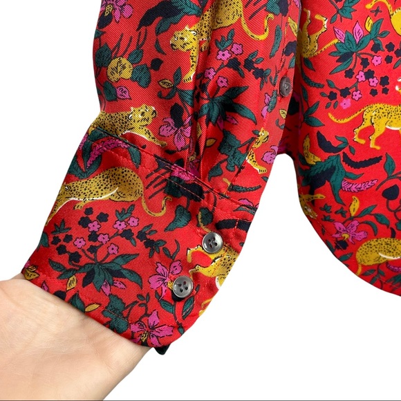 ♦️SOLD♦️J. Crew Collection Silk Twill Button Up in Jungle Cat Floral Print - Picture 12 of 15